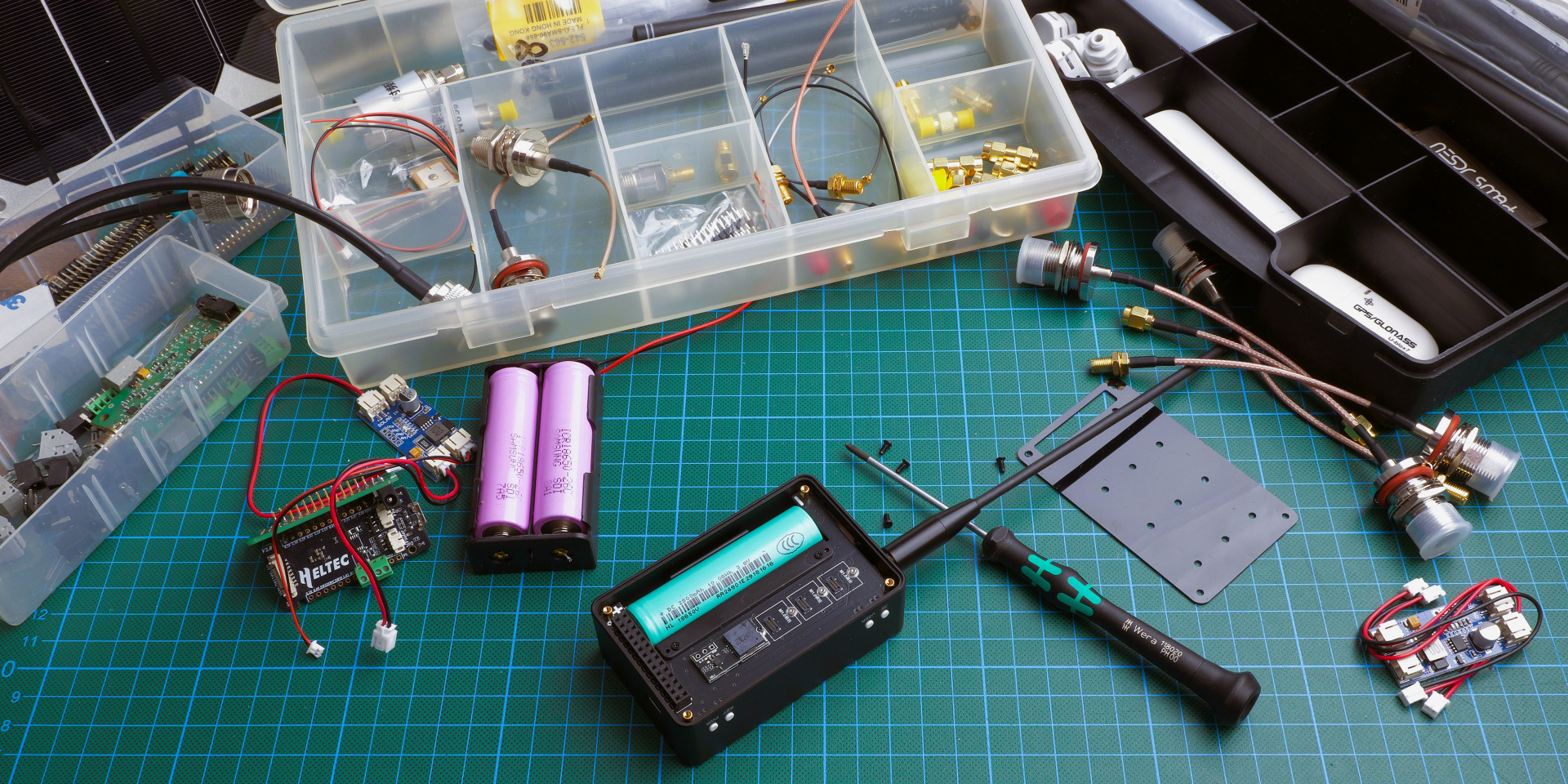 Heltec WiFi LoRa 32 Expansion Kit